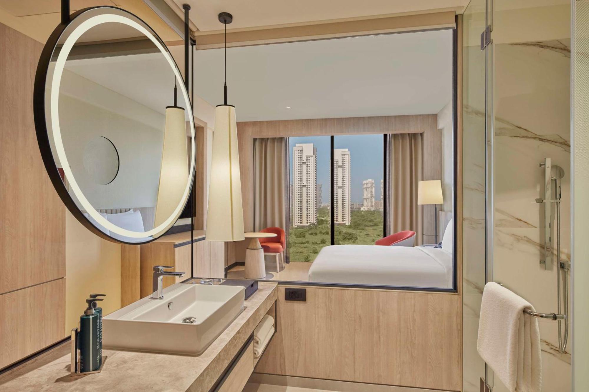 Hilton Gurugram Baani City Centre Gurgaon Zewnętrze zdjęcie